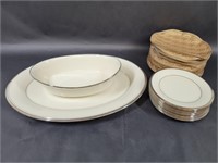 Lenox Solitaire Dishware and Plate Set
