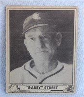 1940 PLAY BALL GABBY STREET BASEBALL CARD