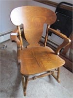 EARLY ARM ROCKING CHAIR