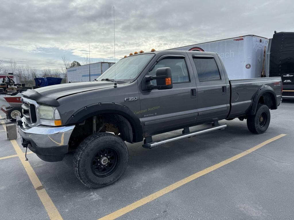 2003 FORD F350 4X4 DIESEL CREW CAB 8' BOX TRUCK