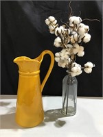Italian pottery pitcher, glass vase