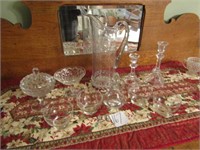 10 PIECES OF CLEAR GLASSWARE