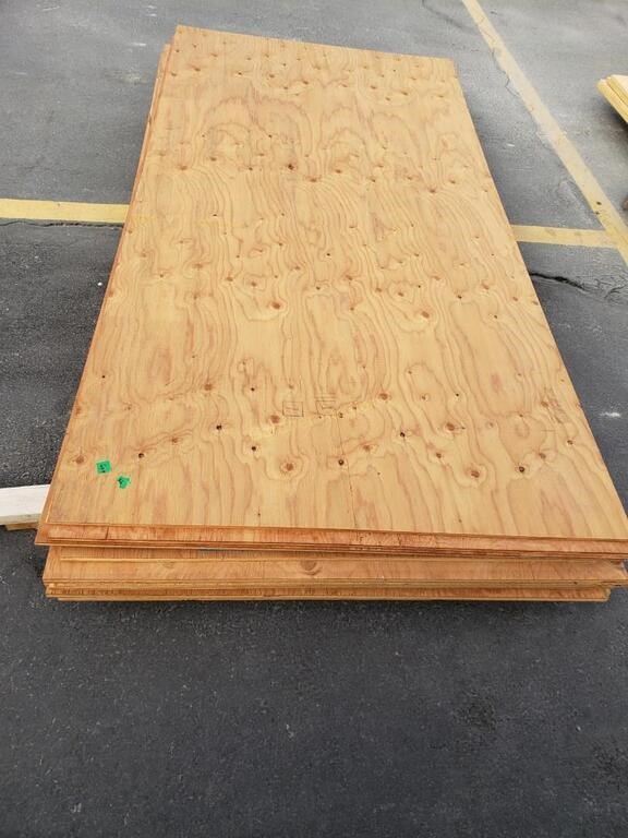 12 PIECES OF PLYWOOD SHEETS 8' X 4' 1/4" THICK