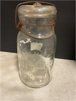 Lightening glass jar