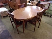 Gorgeous Teak Dining Table with Butterfly Leaf