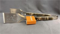 New Camo Deer Grill-a-tongs