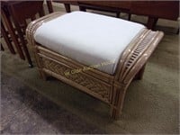 Extra Fancy Lacquered Bamboo Bustle Bench with