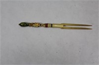 A Polychrome Horn Fork