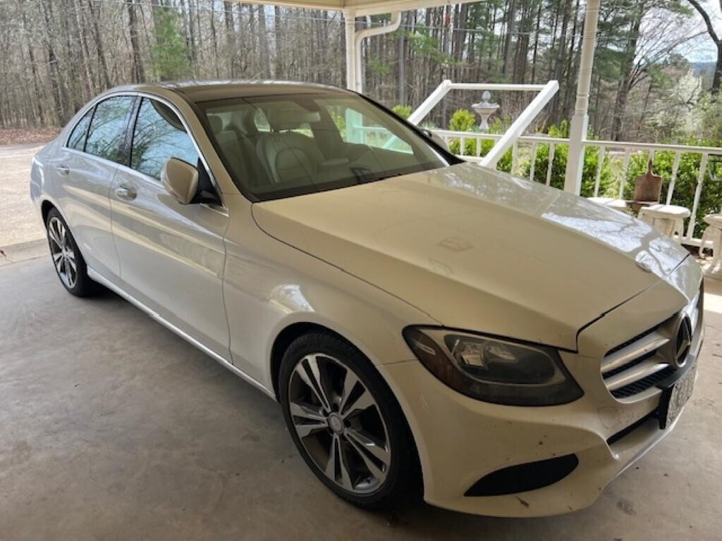 2016 Mercedes-Benz C300