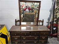 Bassett  Dresser with Mirror60 x 31"h