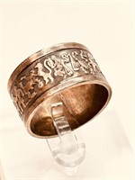 Lg Sterling Estate Ring Mens - very detailed