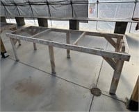 MESH TOP TABLE USED FOR PLANTS IN GREENHOUSE