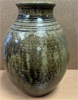 8"X8"X11" SIGNED MICHAEL BALL VASE POTTERY /SHIPS