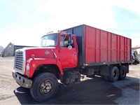 1980 Ford L8000 T/A Dump Truck WB0UVJJ5299