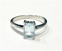 1CT SKY BLUE TOPAZ SOLITAIRE STERLING RING