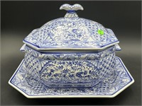 PORTUGUESE BLUE AND WHITE LARGE TUREEN AND