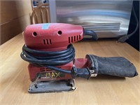 Red palm sander