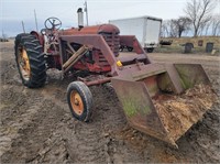 Massey Ferguson 444