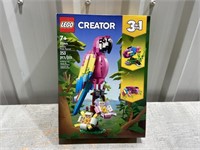 LEGO Creator 3in1 Exotic Pink Parrot