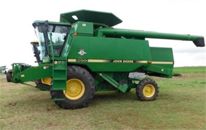 John Deere 9600 Combine & JD 930R Header