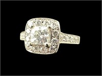 14K WHITE GOLD DIAMOND HALO STYLE RING