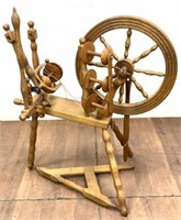 Vintage Primitive Wooden Spinning Wheel