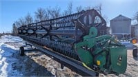 John Deere 930 Flex Header c/w Transport*Arborg,Mb