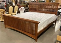 Stickley Arts & Crafts Cherry King Size Bedstead