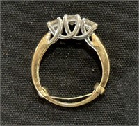 3-Stone Ladies Diamond Ring
