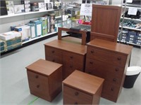 New Dynamic Furniture 6PC DBL/Queen Bedroom Set