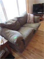 Living Room Furniture: Couch, Loveseat, Rocker/Rec