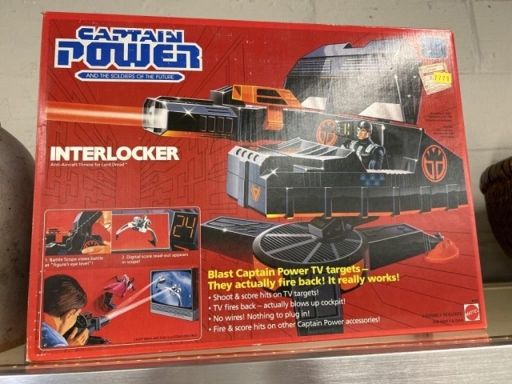 Captain Power Interlocker