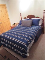 Full Bed & Bedding