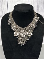 Vintage Chain Mesh Necklace with Rhinestones