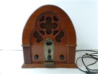 Thomas Reproduction 1932 Table Radio & Cassette