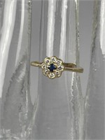 14K Yellow Gold Sapphire Diamond Flower Ring