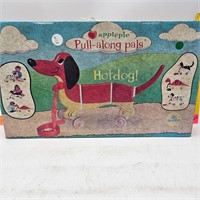 Pull-Along Pal Applepie Toys