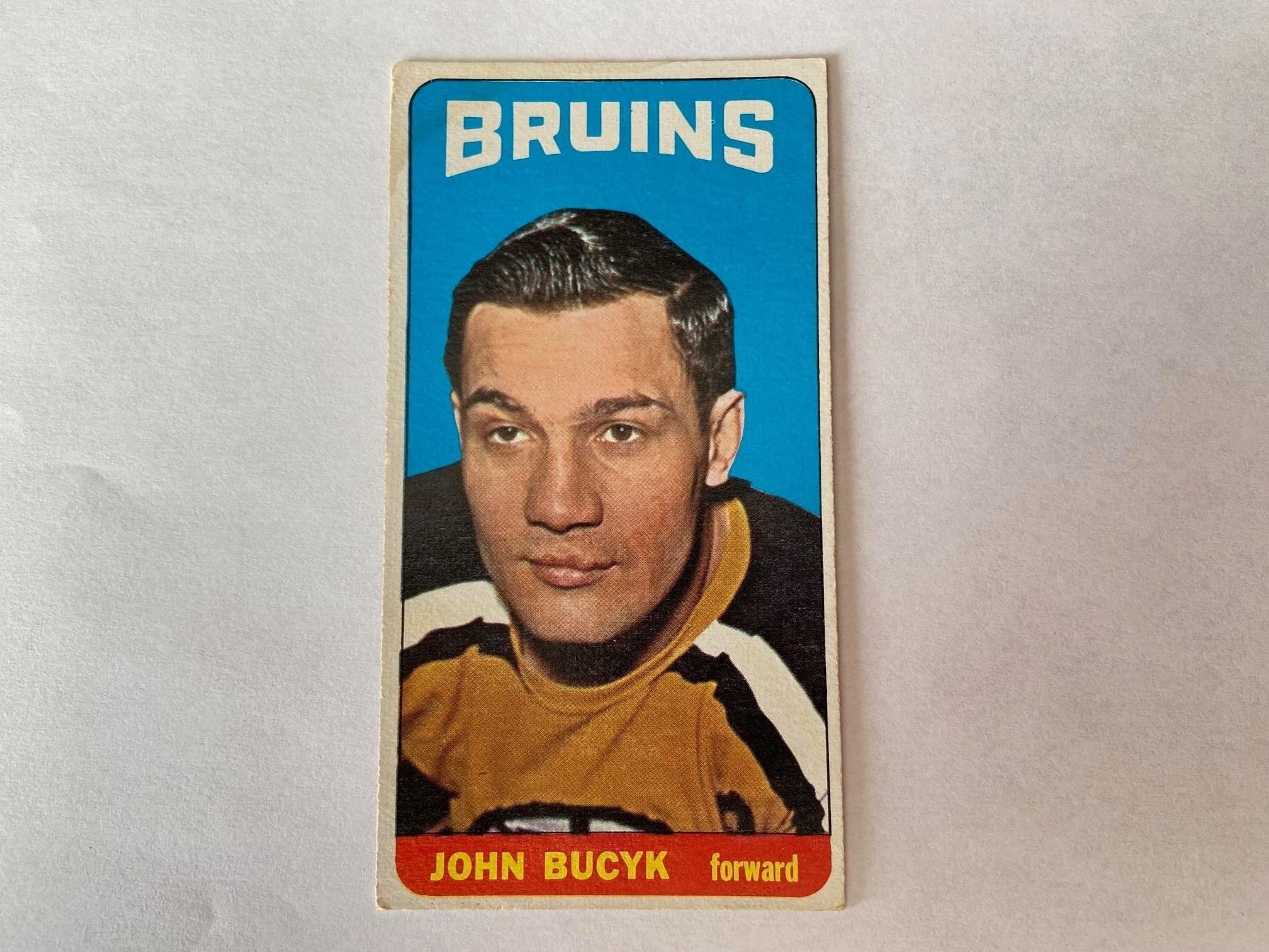 1964-65 ToppsTallboy John Bucyk Hockey Card No.100