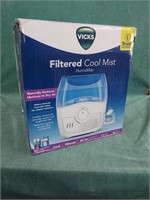 Vicks Starry Night Filtered Cool Mist Humidifier,