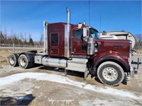 2022 Kenworth W900 T/A Hiway Tractor - Sleeper - 1