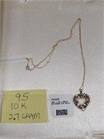 10k Gold 2.7g Necklace with 1.0ctw Diamond