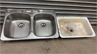 Stainless sink and Farmhouse Sink