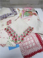 VINTAGE HANDKERCHIEFS