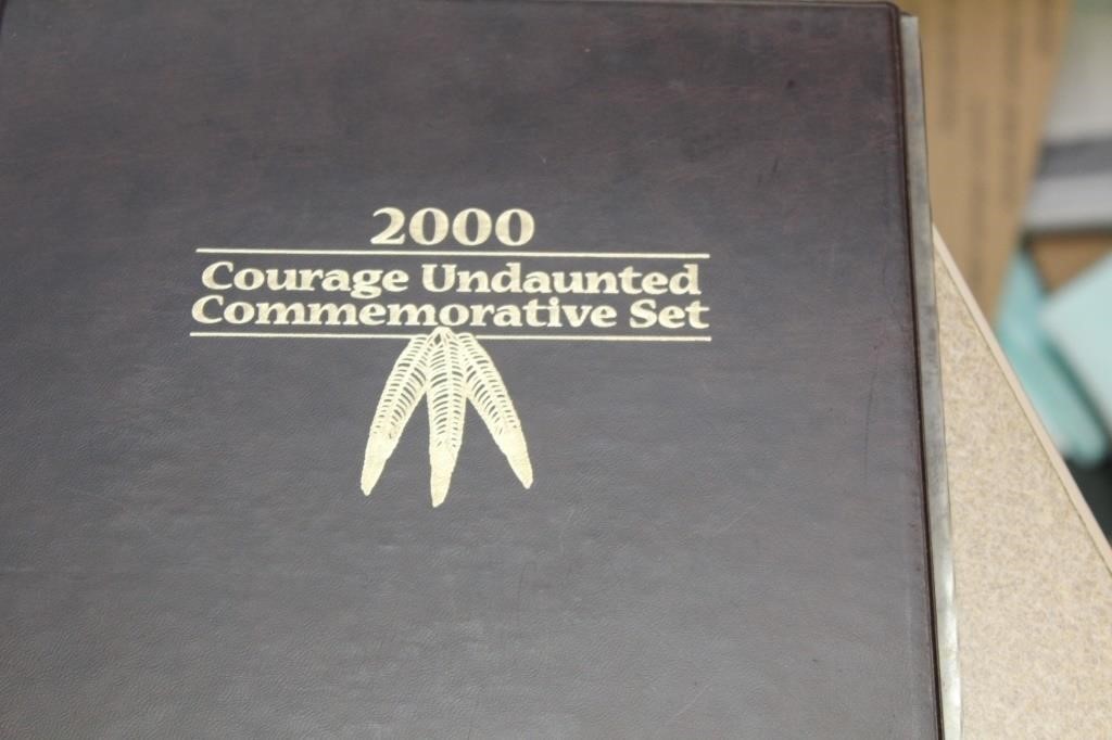 2000 Courage Undaunted Commemorative Set