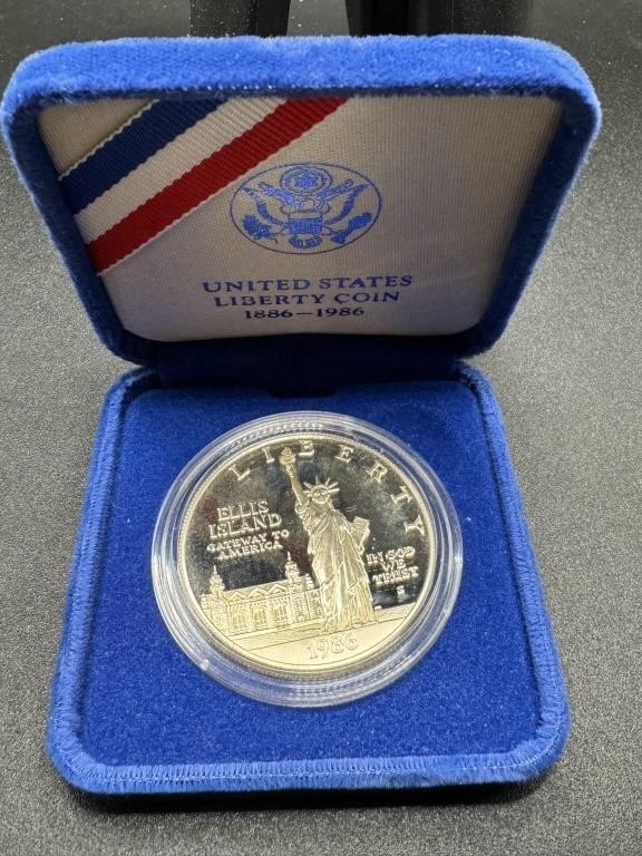 1986 UNITED STATES $1 LIBERTY COIN