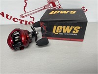 Lew’s Hyperspeed LFS HS1-9.5 BaitCast Fishing