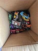 Box lot of 50 random loose Hotwheels/Matchbox Cars