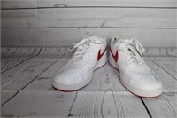 Nike Low White