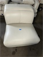 LOT#4) WHITE LEATHER ARMLESS CHAIR W/ ADJUSTABLE