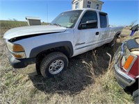 2001 GMC 2500HD Pickup 4x4  Diesel *No Title*